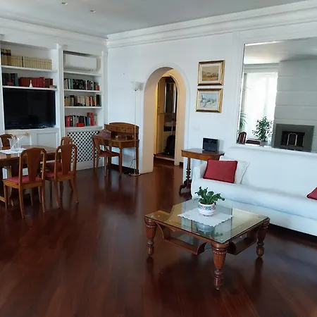 Urbanflat Colosseum شقة *